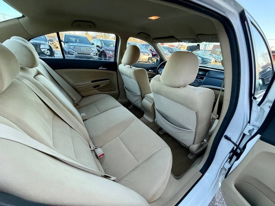 2012 Honda Accord 8th Gen - Image 14 of 21