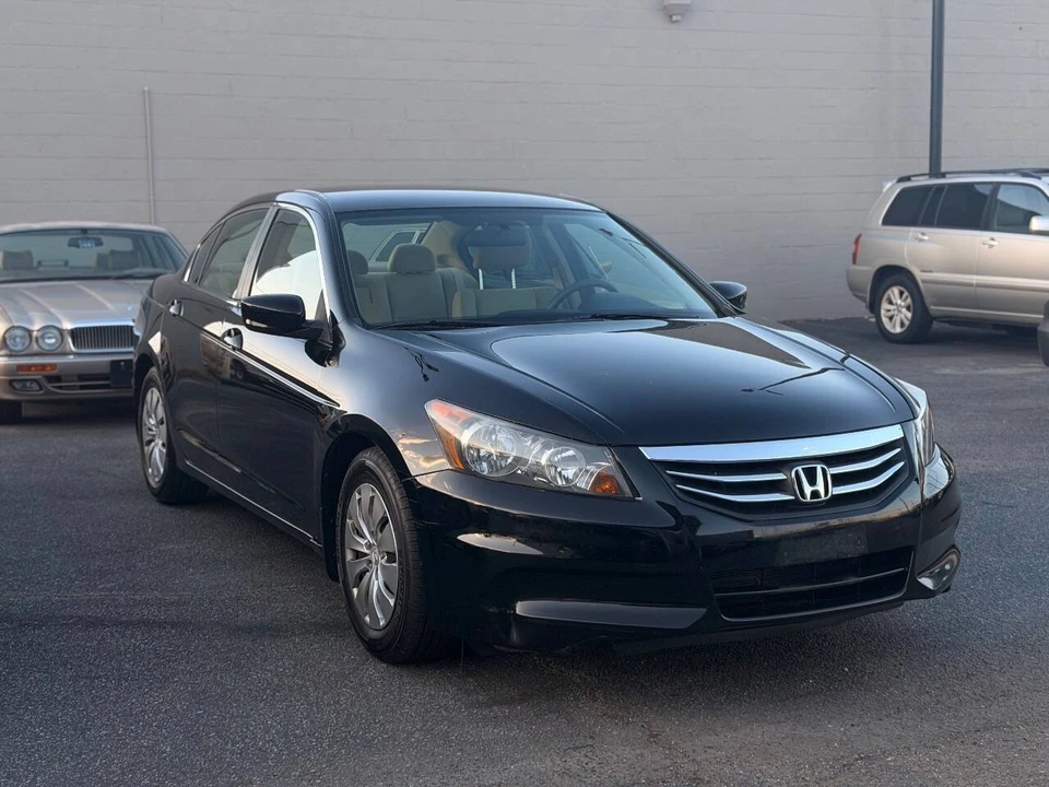 2012 Honda Accord 8th Gen - Image 4 of 21