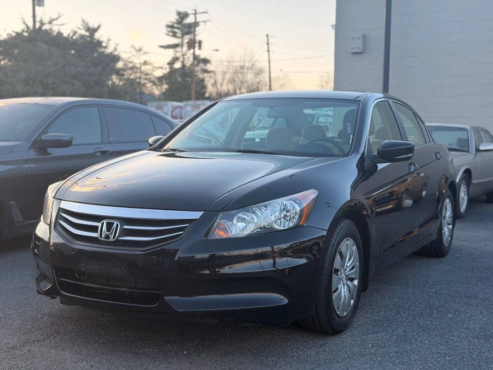 2012 Honda Accord 8th Gen - Image 2 of 21