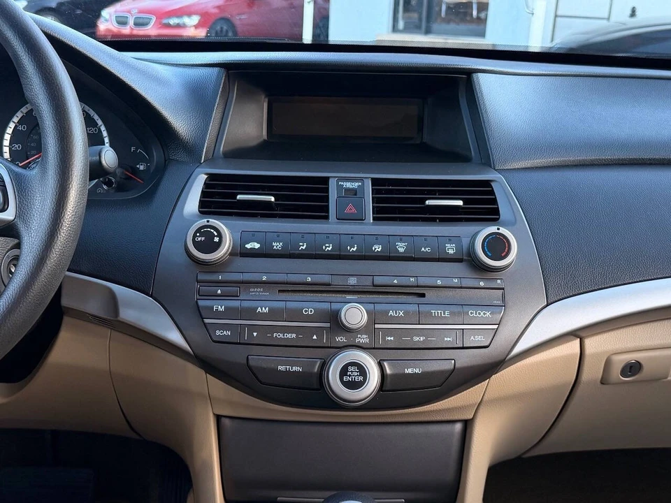 2012 Honda Accord 8th Gen - Image 16 of 21
