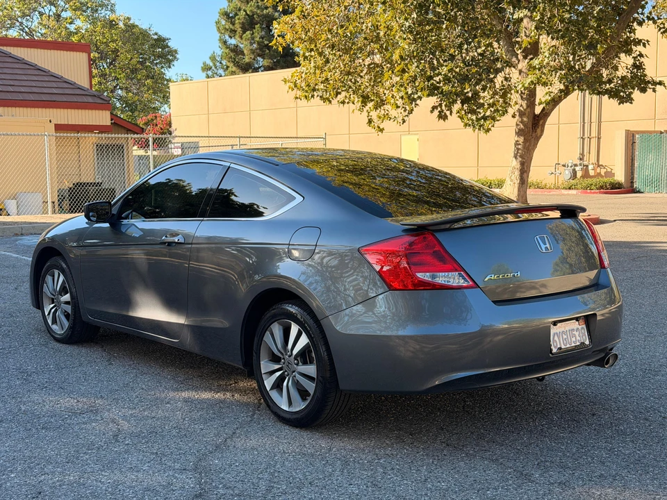 2012 Honda Accord 8th Gen - Image 17 of 31