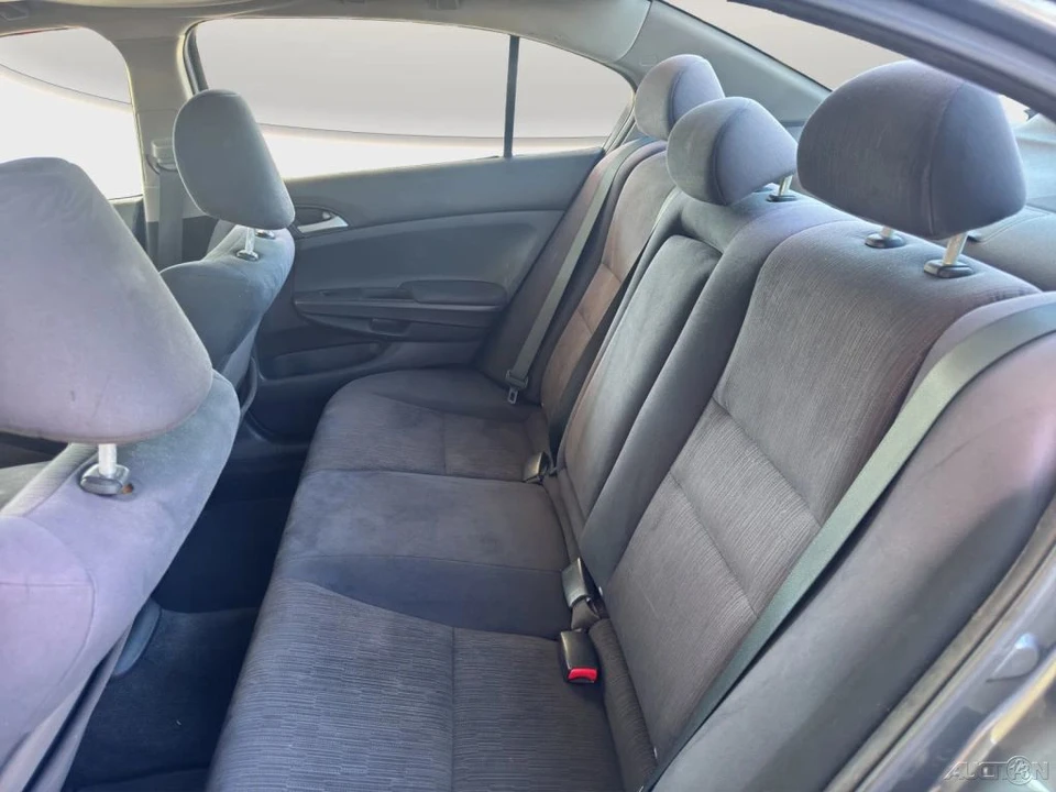 2012 Honda Accord 8th Gen - Image 14 of 21