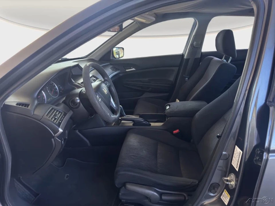 2012 Honda Accord 8th Gen - Image 8 of 21