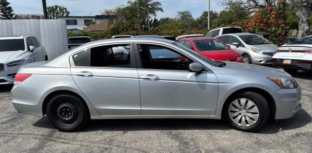 2012 Honda Accord 8th Gen - Image 8 of 12