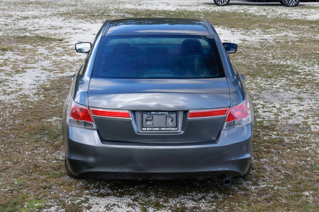 2012 Honda Accord 8th Gen - Image 9 of 12