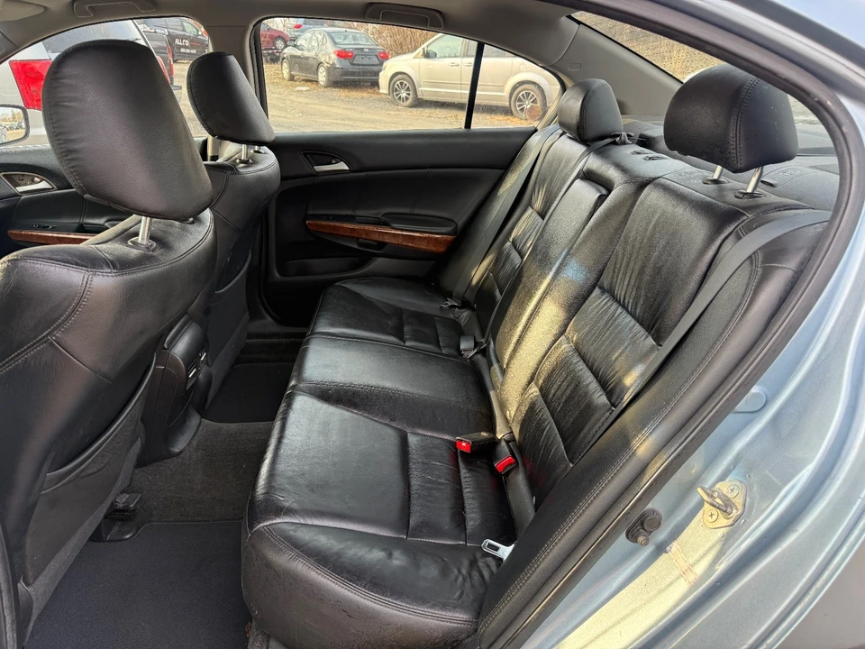 2012 Honda Accord 8th Gen - Image 16 of 19