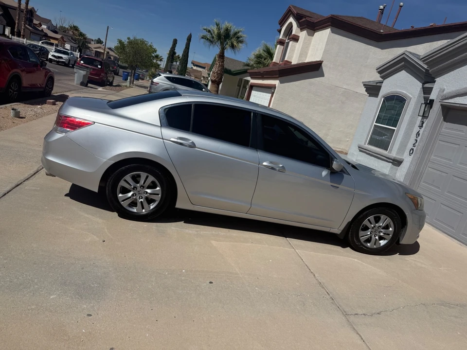 2012 Honda Accord 8th Gen - Image 7 of 8