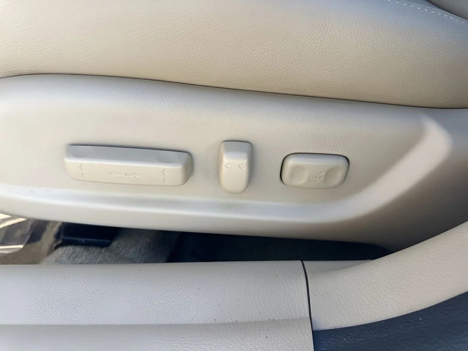 2012 Honda Accord 8th Gen - Image 10 of 21