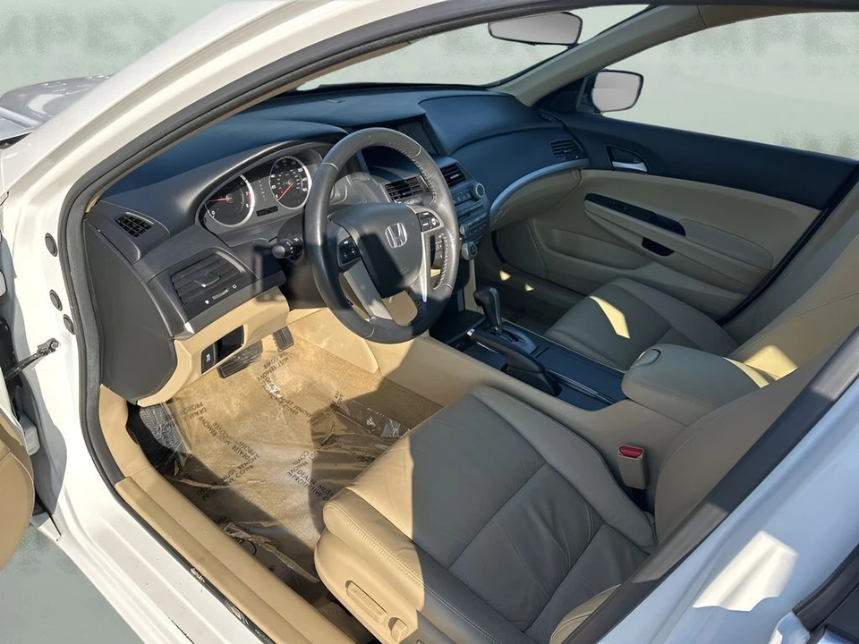 2012 Honda Accord 8th Gen - Image 9 of 21