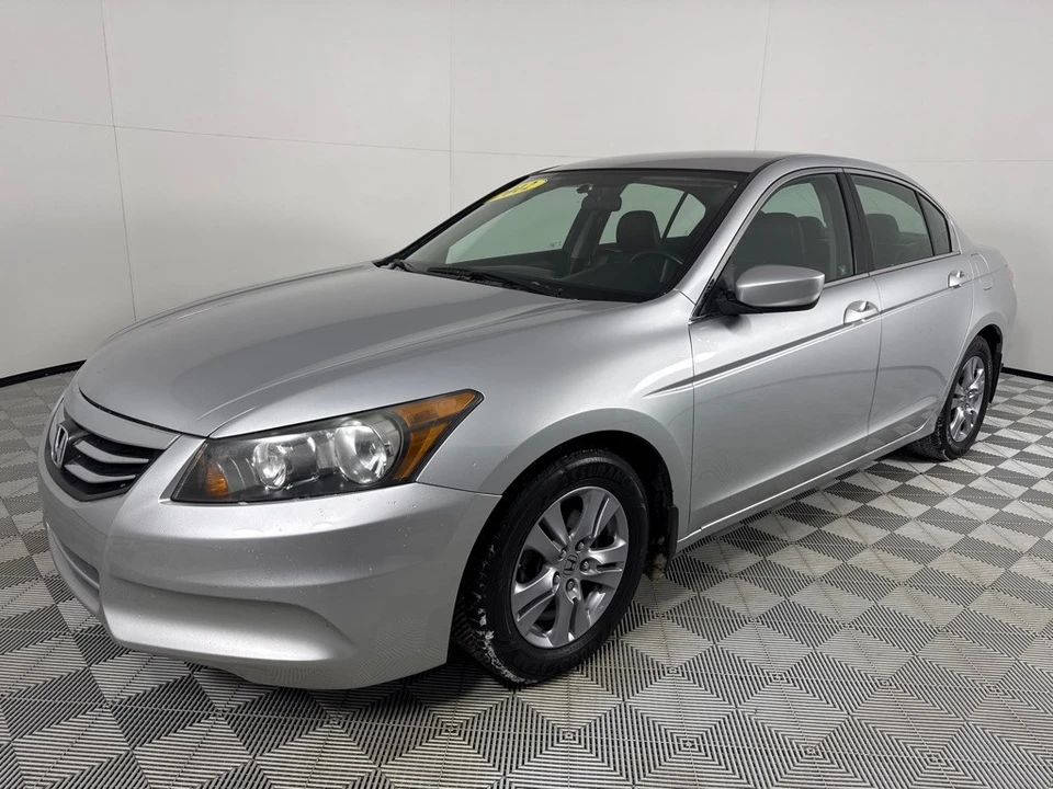 2012 Honda Accord 8th Gen - Image 7 of 12