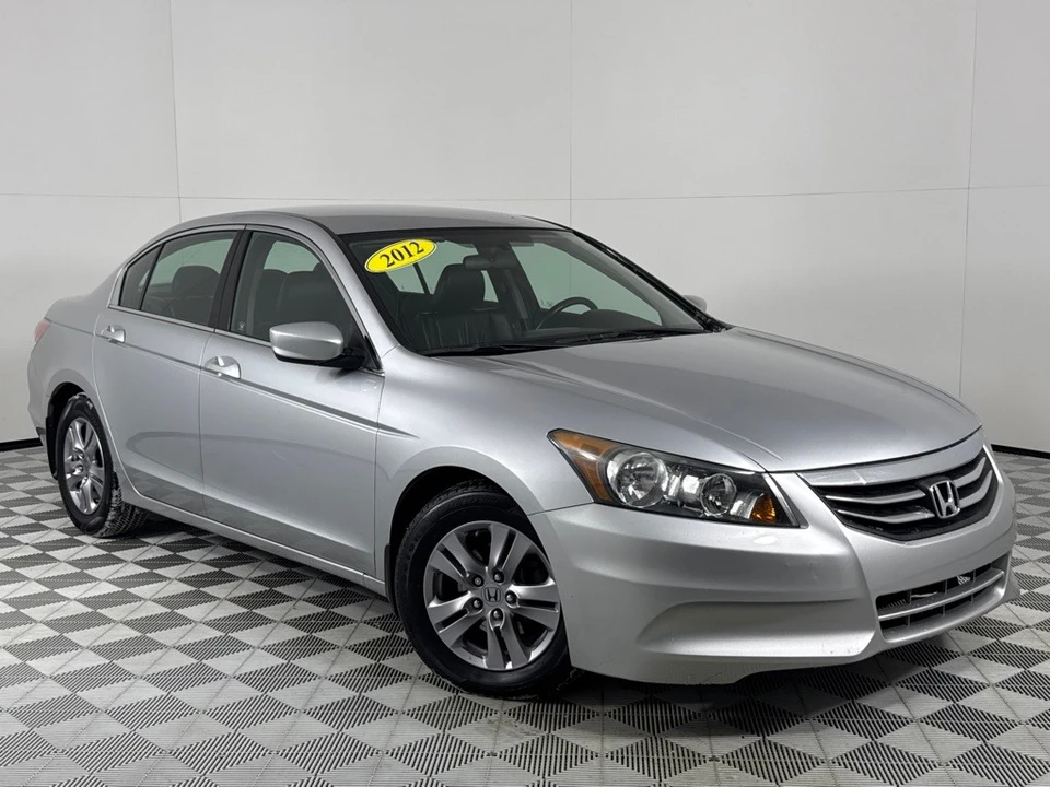 2012 Honda Accord 8th Gen - Image 2 of 12