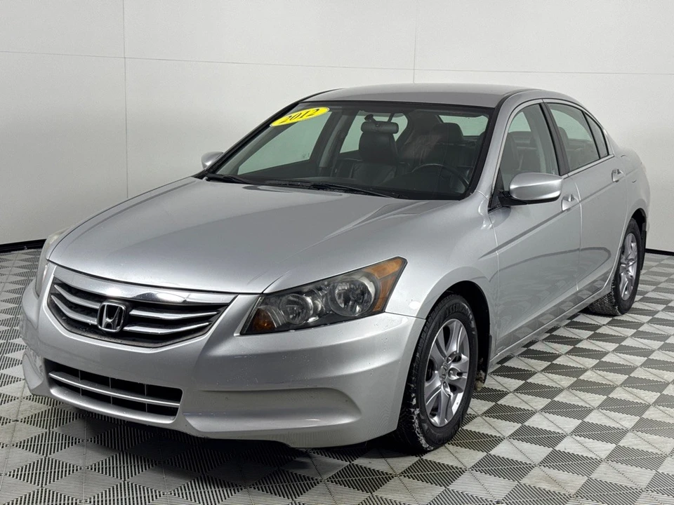 2012 Honda Accord 8th Gen - Image 8 of 12
