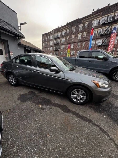 2012 Honda Accord 8th Gen - Image 5 of 12
