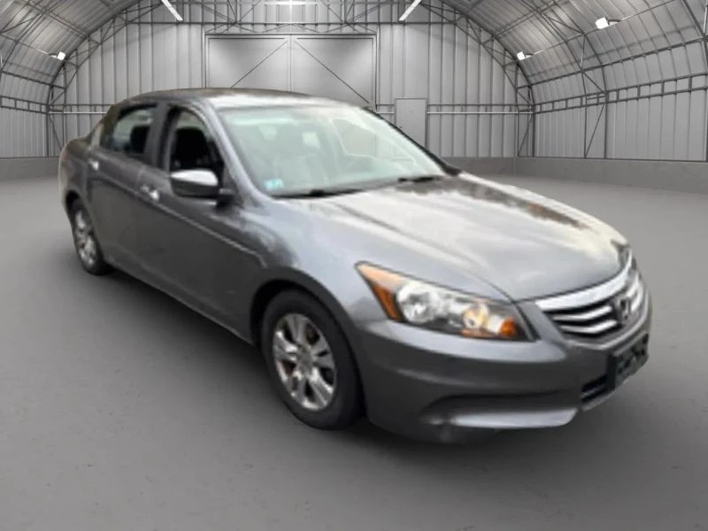 2012 Honda Accord 8th Gen - Image 3 of 11