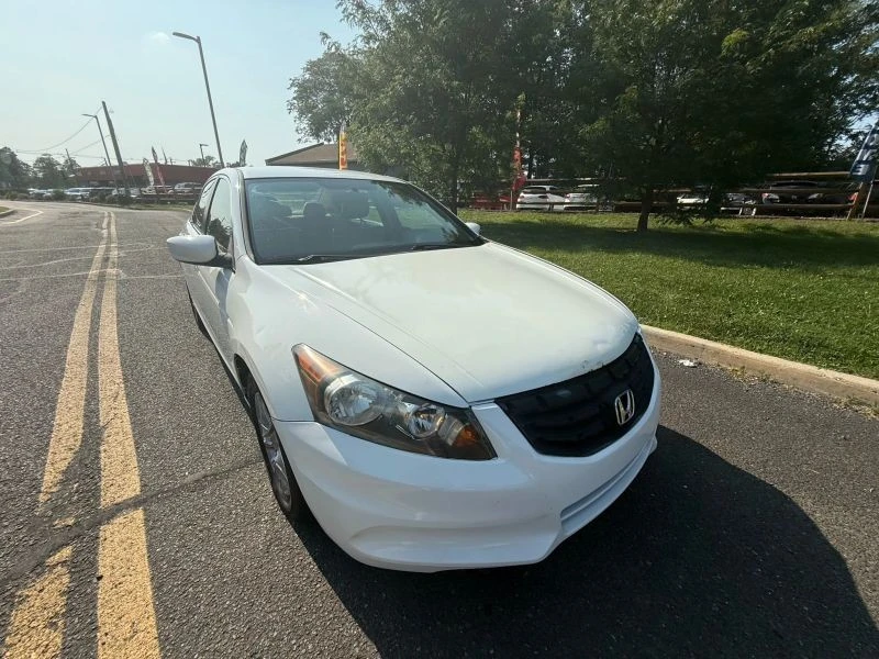 2012 Honda Accord 8th Gen - Image 8 of 12
