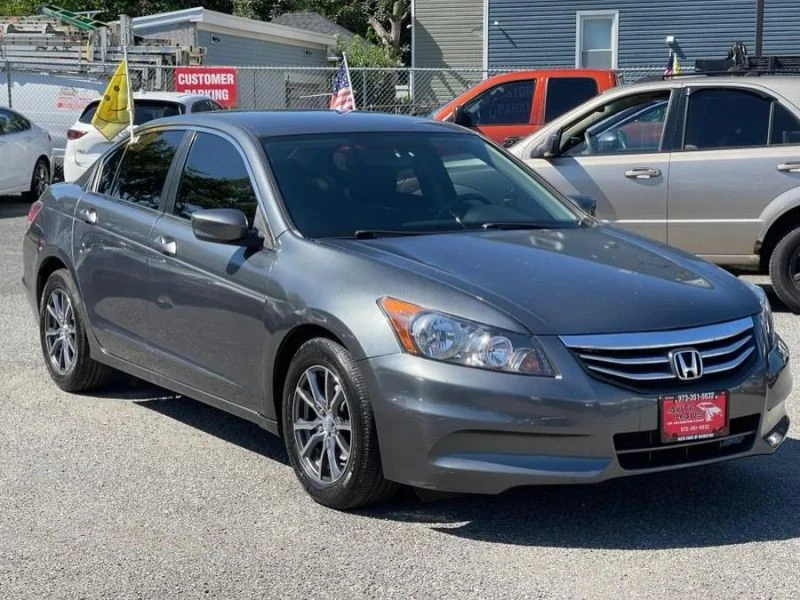 2012 Honda Accord 8th Gen - Image 3 of 12