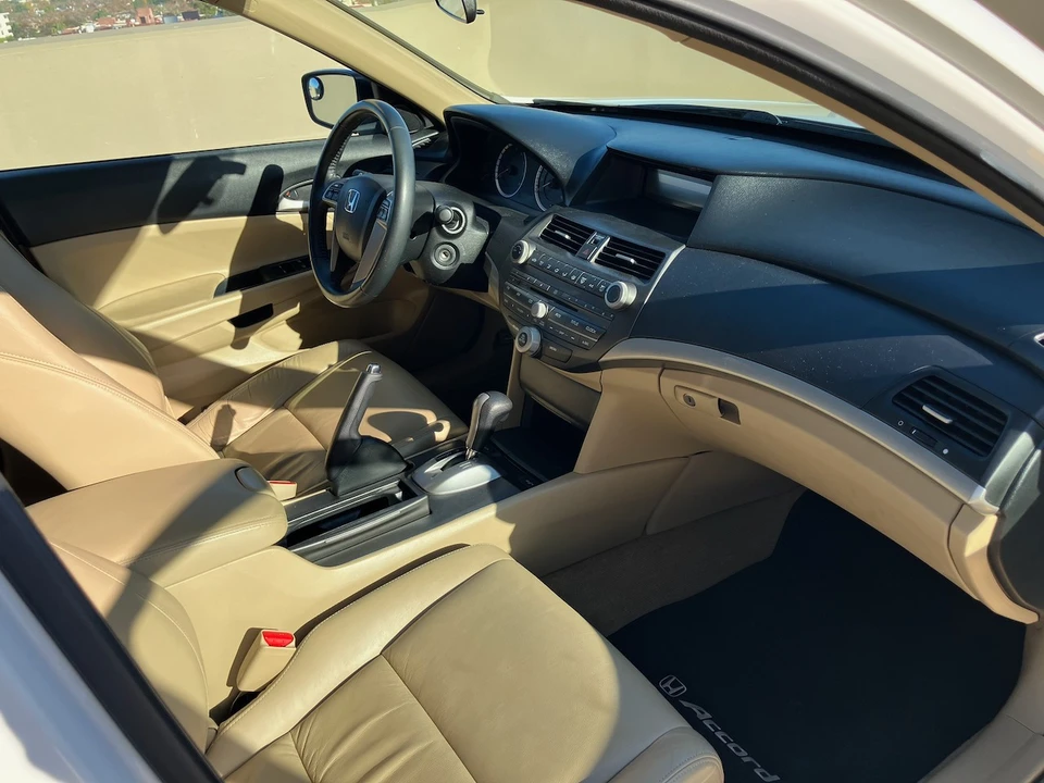 2012 Honda Accord 8th Gen - Image 2 of 21