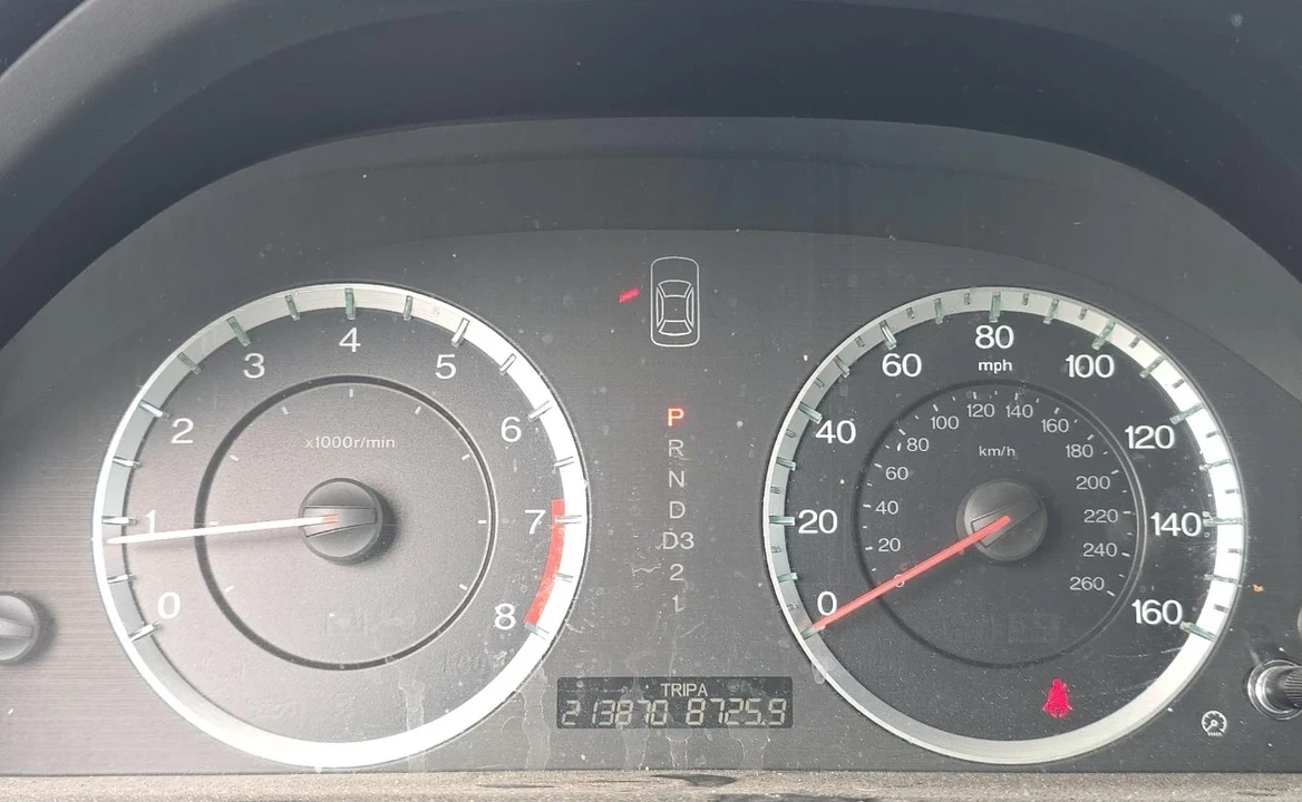 2012 Honda Accord 8th Gen - Image 11 of 12