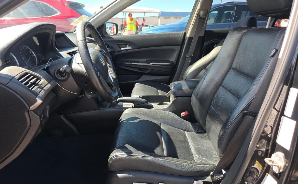 2012 Honda Accord 8th Gen - Image 8 of 12