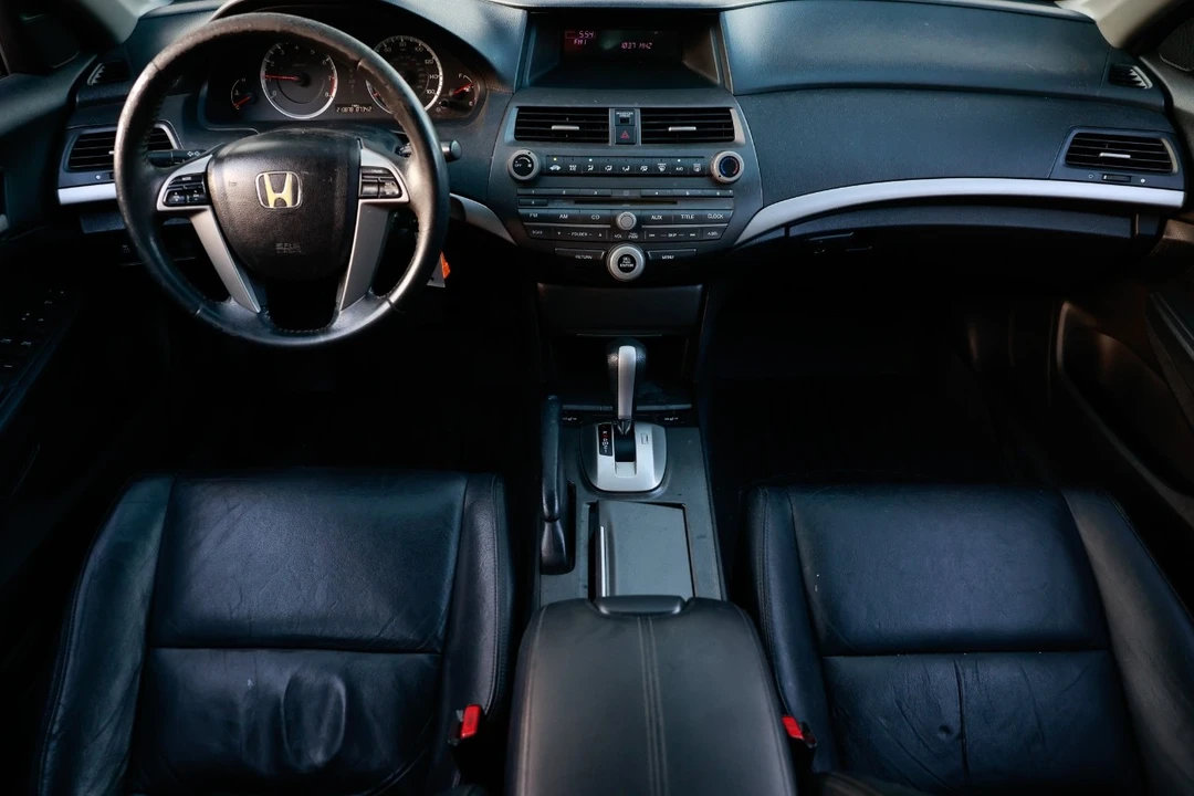 2012 Honda Accord 8th Gen - Image 2 of 12