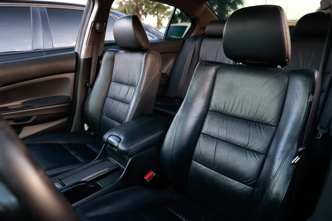 2012 Honda Accord 8th Gen - Image 6 of 12