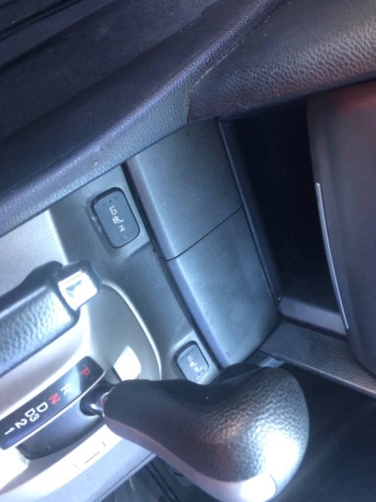 2012 Honda Accord 8th Gen - Image 16 of 21