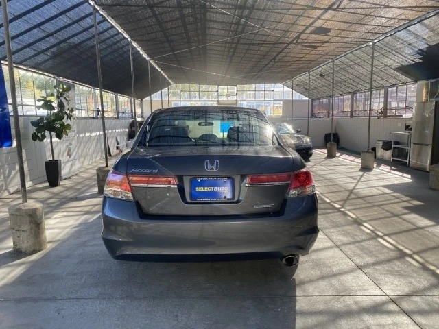 2012 Honda Accord 8th Gen - Image 9 of 21