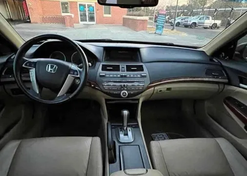 2012 Honda Accord 8th Gen - Image 3 of 7