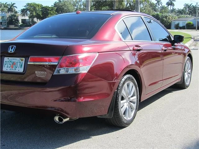 2012 Honda Accord 8th Gen - Image 3 of 12