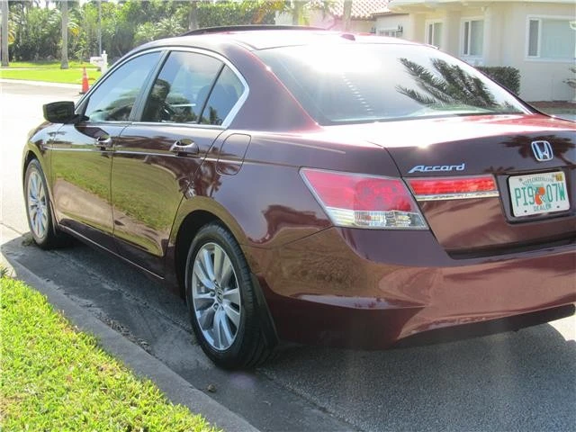 2012 Honda Accord 8th Gen - Image 6 of 12