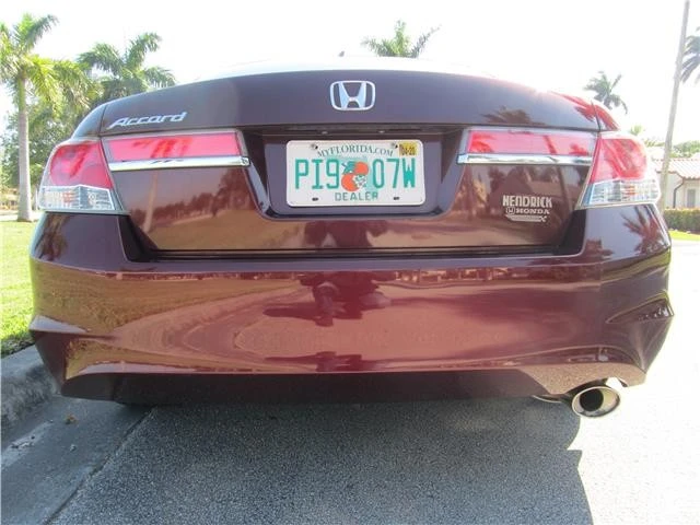 2012 Honda Accord 8th Gen - Image 5 of 12