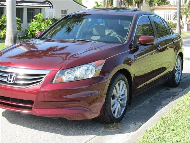 2012 Honda Accord 8th Gen - Image 10 of 12