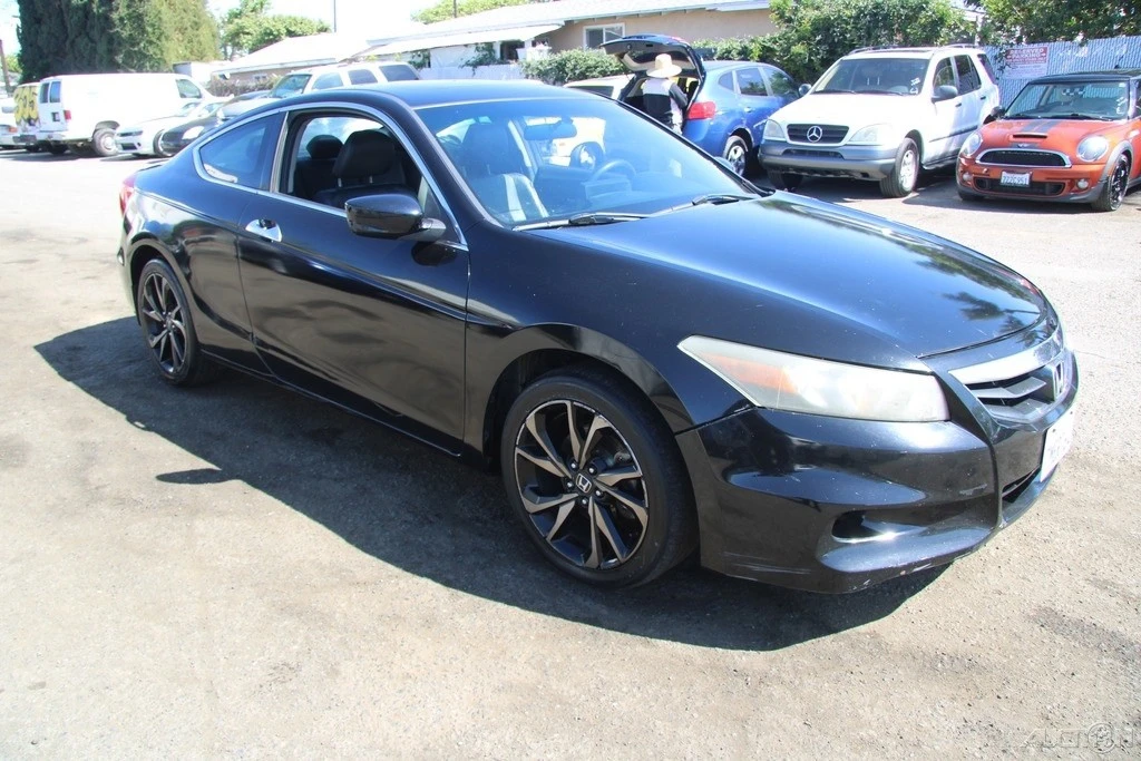2012 Honda Accord 8th Gen - Image 9 of 21