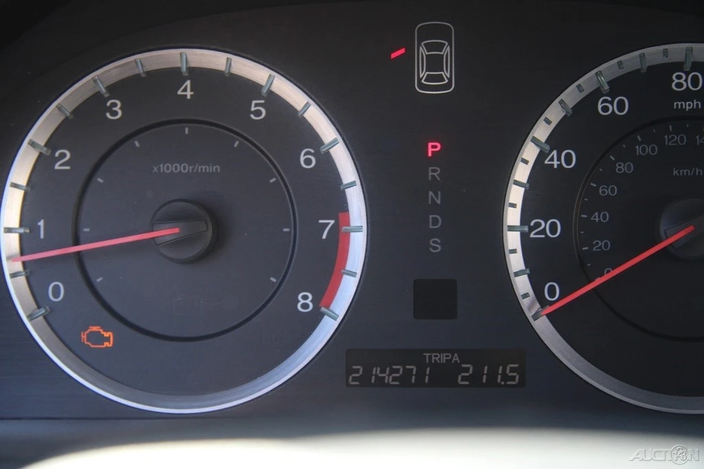 2012 Honda Accord 8th Gen - Image 18 of 21