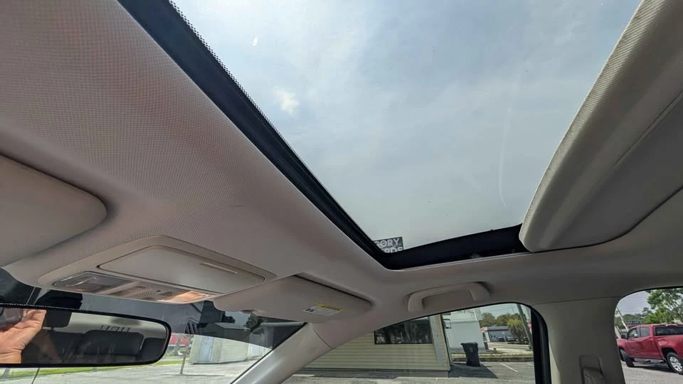 2012 Honda CR-V - Image 14 of 17