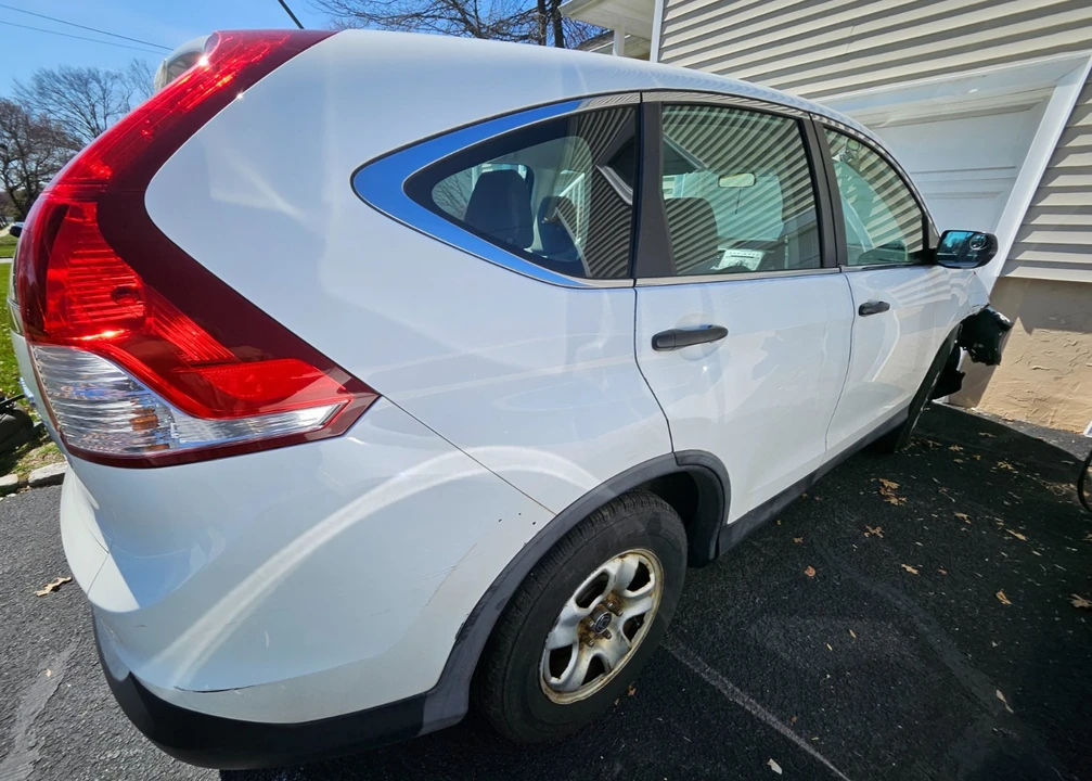 2012 Honda CR-V 4th Gen - Image 3 of 21
