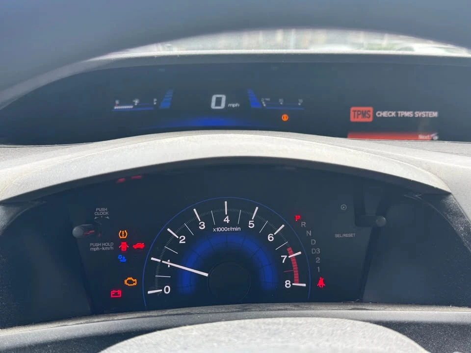 2012 Honda Civic 9th Gen - Image 5 of 8