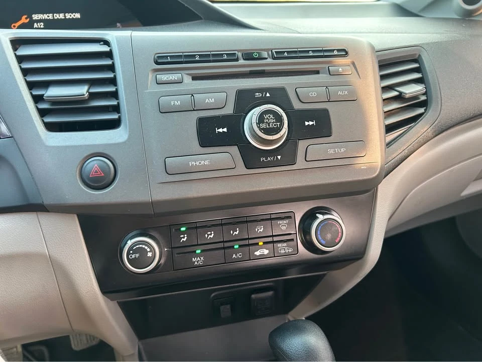 2012 Honda Civic 9th Gen - Image 10 of 12