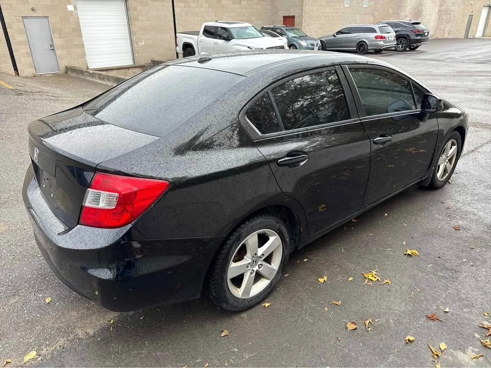 2012 Honda Civic 9th Gen - Image 3 of 7