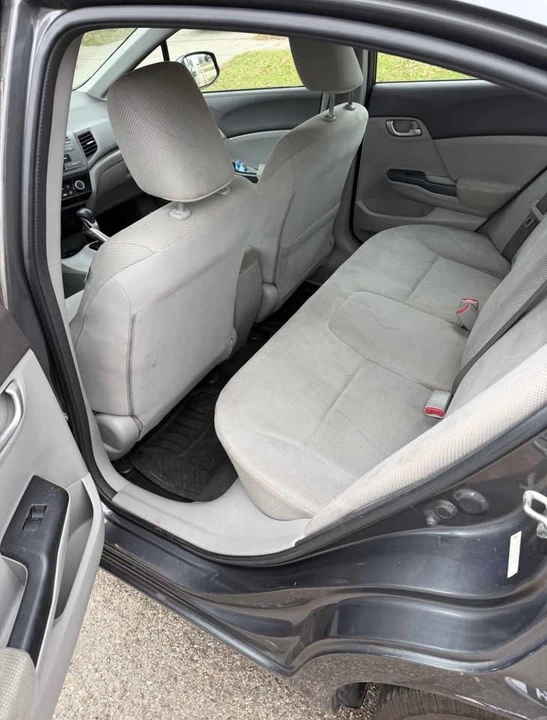 2012 Honda Civic 9th Gen - Image 5 of 6