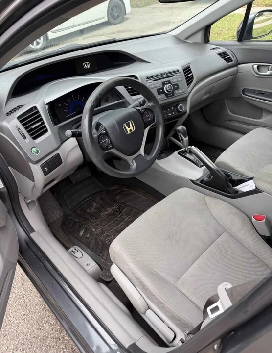 2012 Honda Civic 9th Gen - Image 3 of 6