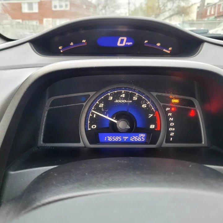 2012 Honda Civic 9th Gen - Image 5 of 7