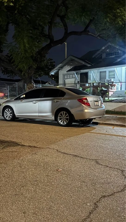 2012 Honda Civic 9th Gen - Image 3 of 4