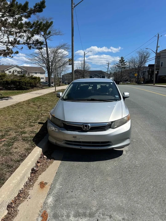 2012 Honda Civic 9th Gen - Image 4 of 4