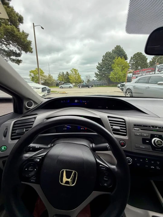 2012 Honda Civic 9th Gen - Image 5 of 9