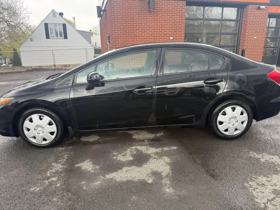 2012 Honda Civic 9th Gen - Image 6 of 12