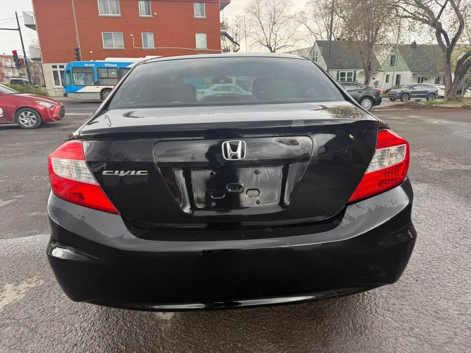 2012 Honda Civic 9th Gen - Image 8 of 12