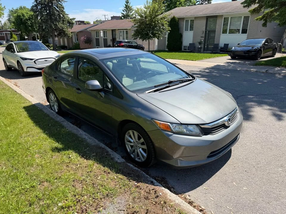 2012 Honda Civic 9th Gen - Image 3 of 9