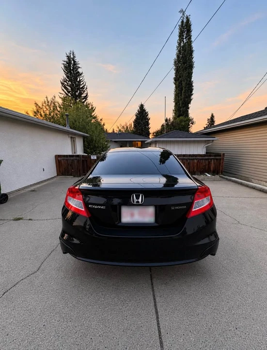 2012 Honda Civic 9th Gen - Image 2 of 7