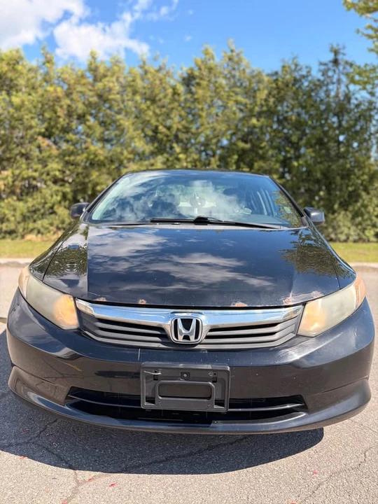 2012 Honda Civic 9th Gen - Image 5 of 11